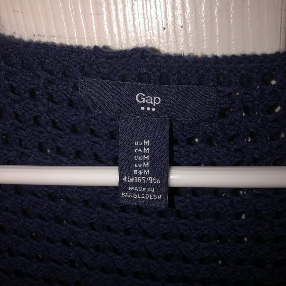 Clothes - Picture 5 of 8